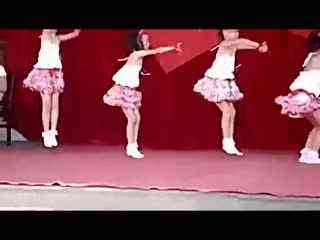 练字瑶舞蹈视频幼儿(幼儿园练字谣舞蹈视频)